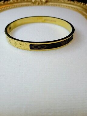 New Gold Tone and Black Monogram Bangle Bracelet Fashion Jewelry